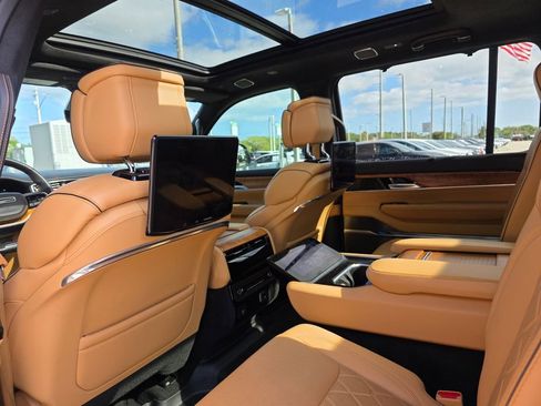 Used 2023 Jeep Grand Wagoneer L Series III w/ Rear Seat Video Group 1 image 21