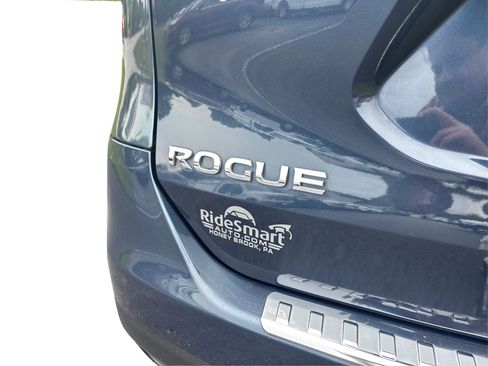 Used 2016 Nissan Rogue SL w/ SL Premium Package image 50