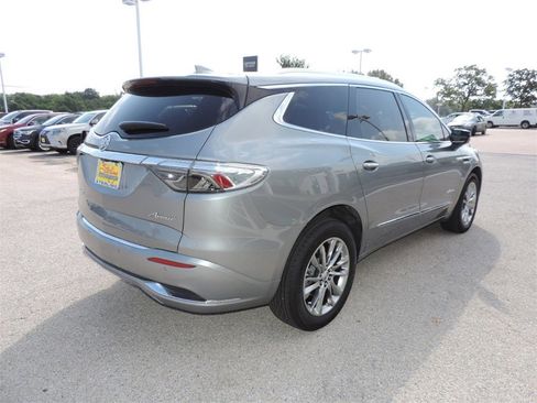 Certified 2024 Buick Enclave Avenir w/ Avenir Technology Package image 5