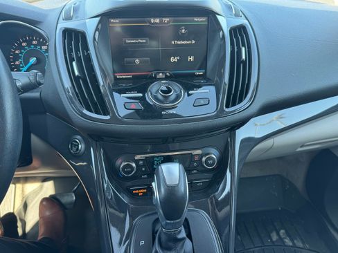 Used 2015 Ford Escape Titanium AWD/4WD image 10