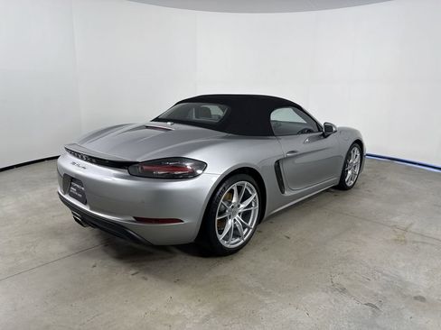 Certified 2018 Porsche 718 Boxster RWD image 7