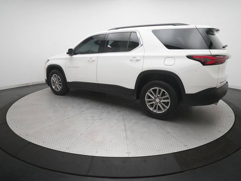 Used 2023 Chevrolet Traverse LT image 34
