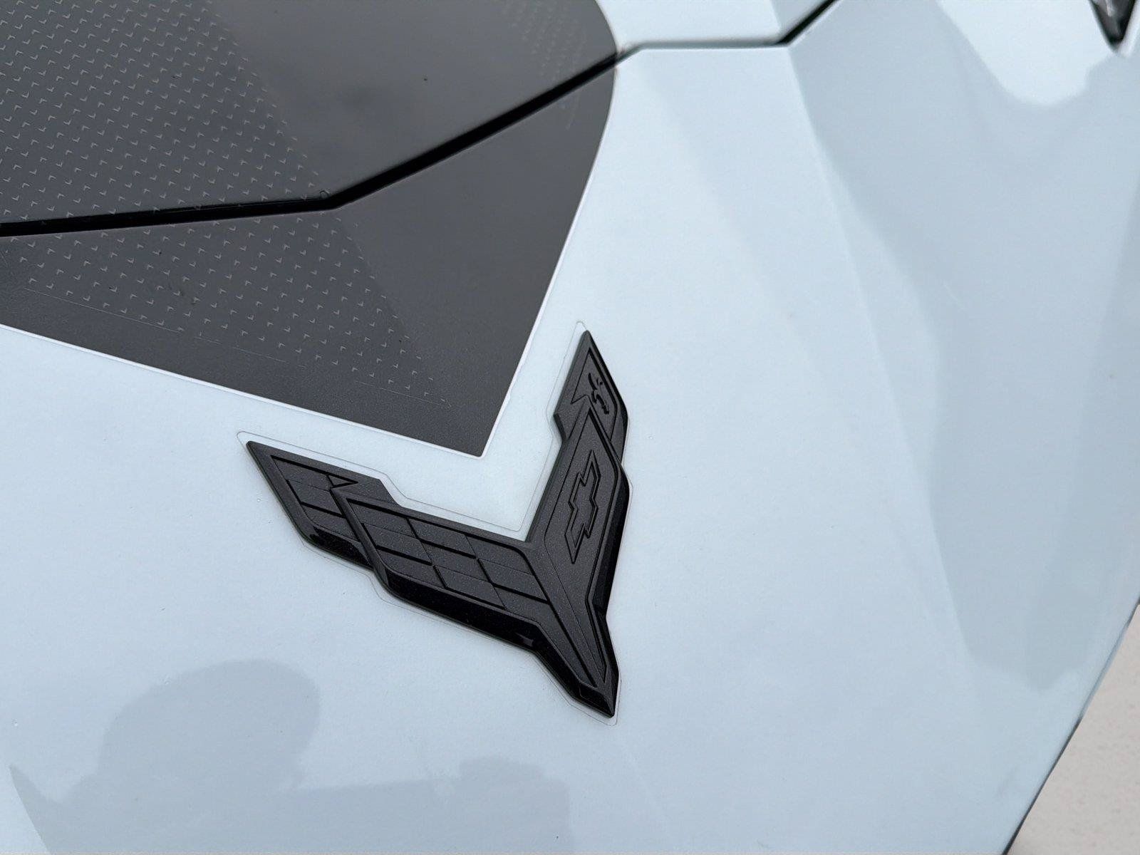 Certified 2023 Chevrolet Corvette Stingray Preferred Cpe RWD image 9