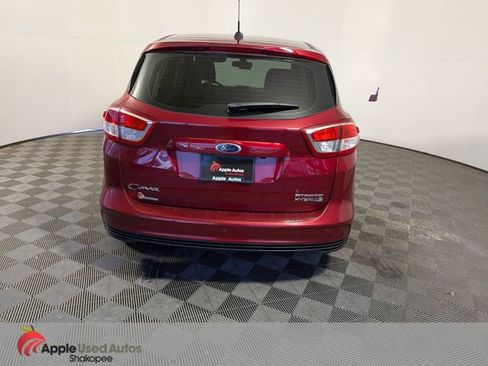 Used 2017 Ford C-MAX Titanium w/ Equipment Group 301A FWD image 5