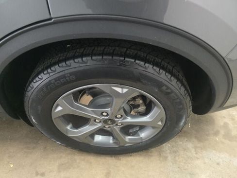 Used 2025 Ford Escape ST-Line FWD image 12