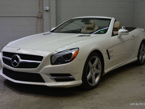 Used 2014 Mercedes-Benz SL 550 image 4
