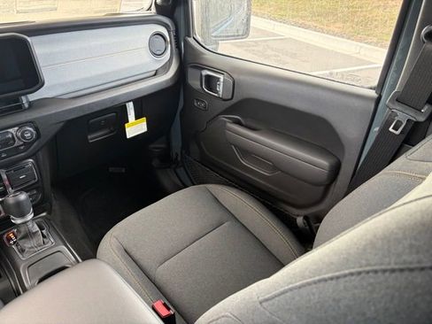 New 2026 Jeep Wrangler Unlimited Sport AWD/4WD image 33