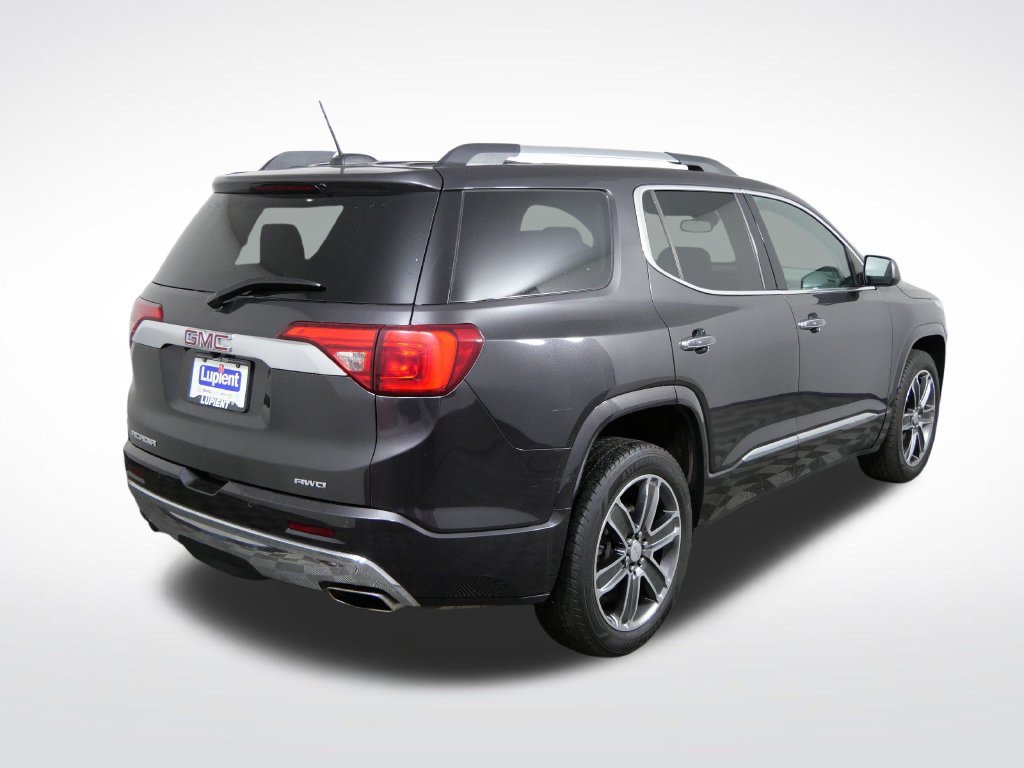 Used 2018 GMC Acadia Denali w/ Technology Package AWD/4WD image 3
