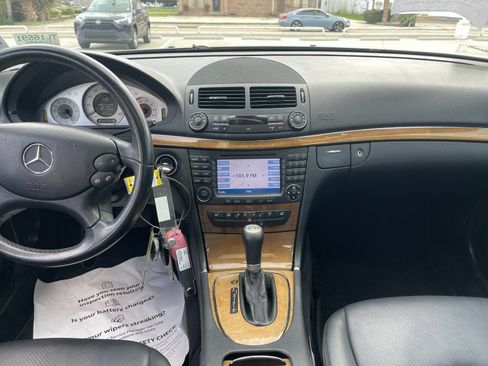 Used 2007 Mercedes-Benz E 350 Sedan image 22
