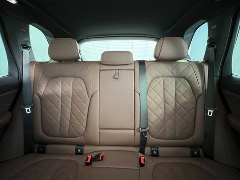 Used 2024 BMW X5 xDrive40i w/ Parking Assistance Package image 20