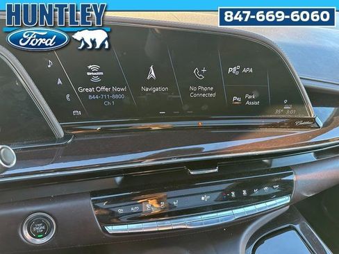 Used 2021 Cadillac Escalade ESV Sport Platinum w/ Heavy-Duty Trailer Package image 27