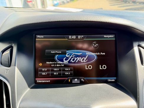 Used 2015 Ford Focus Titanium FWD image 39