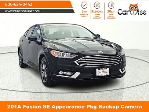 Used 2017 Ford Fusion SE w/ Equipment Group 201A AWD/4WD image 1