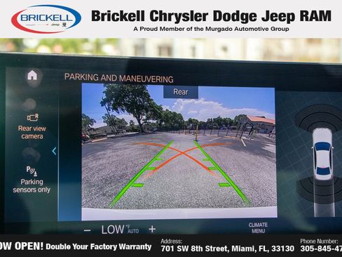 Used 2023 BMW 330e w/ Driving Assistance Package RWD image 35
