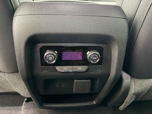 New 2026 Chevrolet Traverse LT w/ Driver Confidence Package image 27