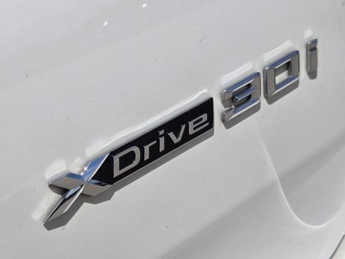 Used 2024 BMW X3 xDrive30i w/ Premium Package AWD/4WD image 30
