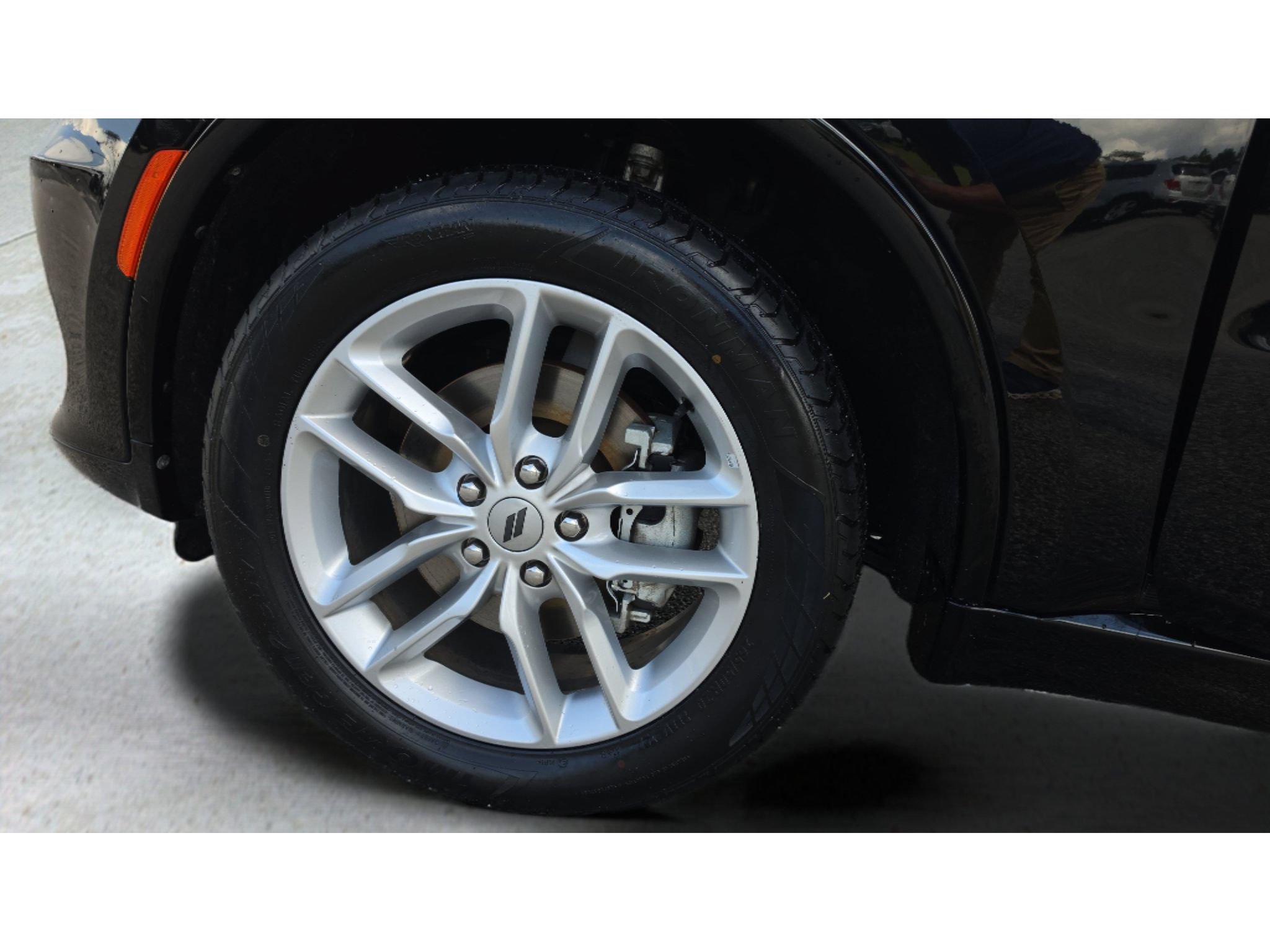 Used 2024 Dodge Durango GT AWD/4WD image 9
