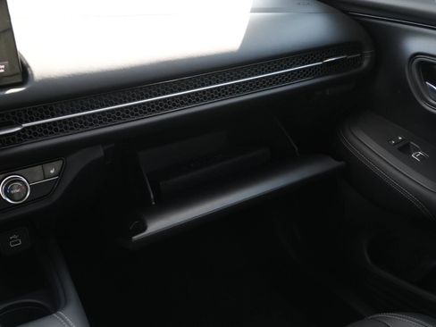 Certified 2023 Honda HR-V EX-L image 28