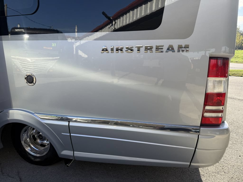 Used 2020 Mercedes-Benz Sprinter 3500 image 12