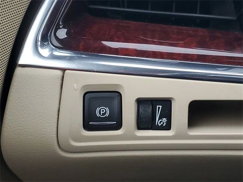 Used 2019 Cadillac XT5 Luxury image 19