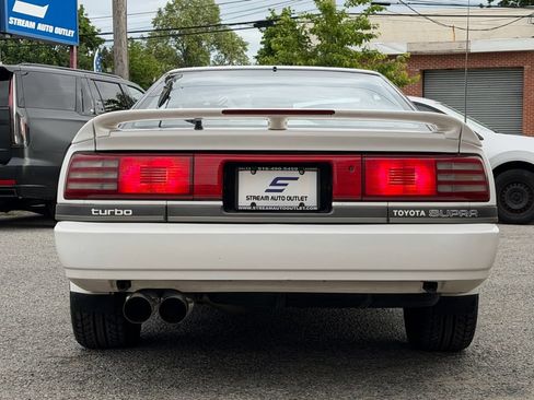 Used 1989 Toyota Supra Turbo RWD image 6