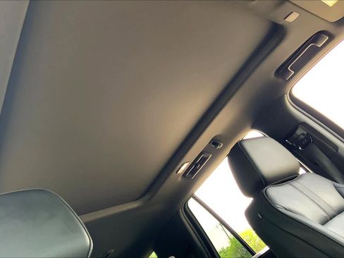 Used 2024 Chevrolet Tahoe RST w/ Luxury Package image 14