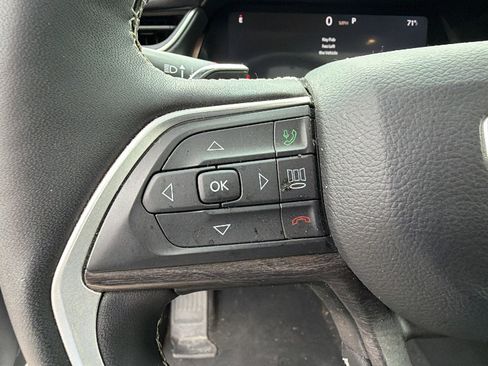 Used 2025 Jeep Grand Cherokee L Limited w/ Luxury Tech Group II AWD/4WD image 30