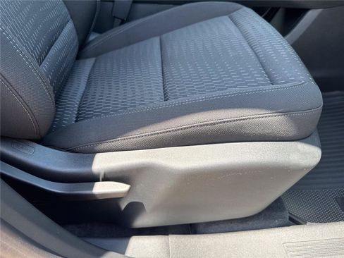 New 2026 Chevrolet Equinox LT FWD image 35