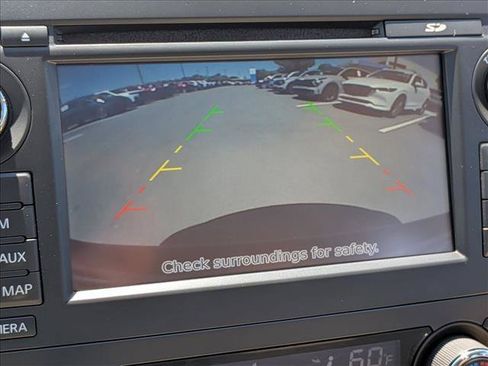 Used 2016 Nissan Altima 3.5 SL FWD image 14