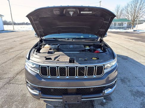 Used 2023 Jeep Wagoneer Series III w/ Preferred Equipment Group image 52
