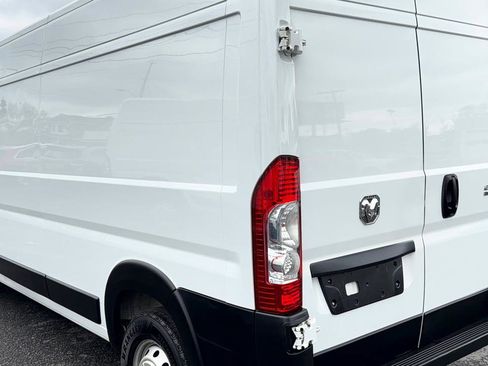 Used 2023 RAM ProMaster 2500 FWD image 6