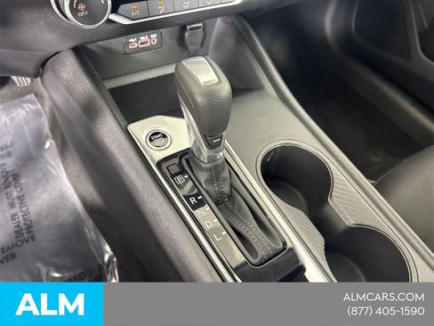 Used 2025 Nissan Altima 2.5 SV FWD image 34