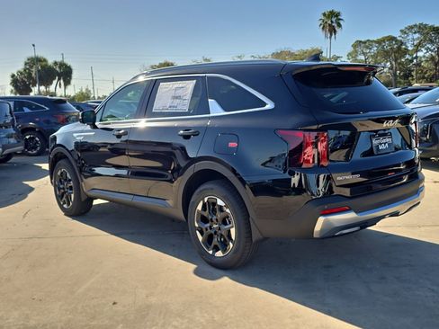 New 2026 Kia Sorento S AWD/4WD image 6
