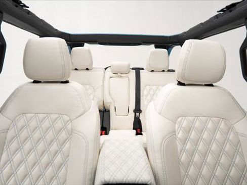 Used 2025 Ford Bronco 4-Door image 38