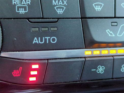 Certified 2022 Ford Escape SEL image 22