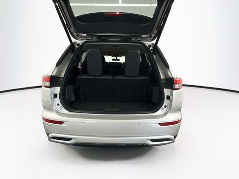 Used 2024 Mitsubishi Outlander SE FWD image 31
