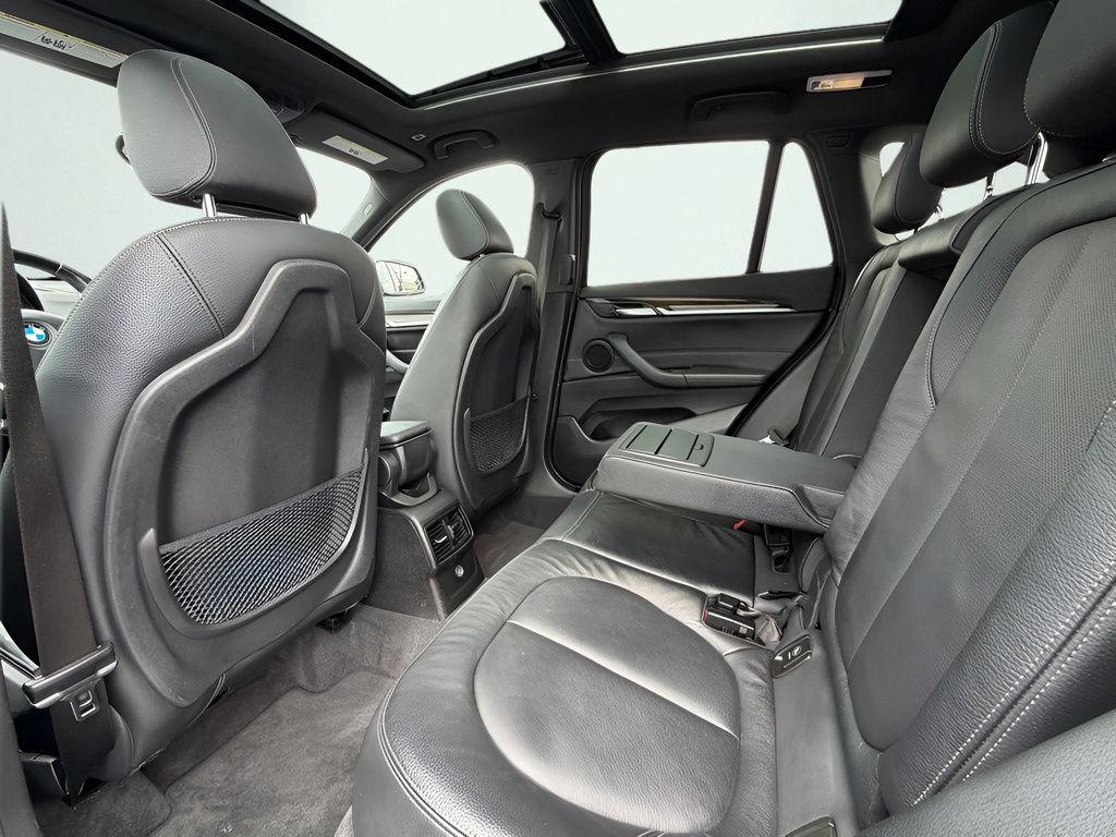 Used 2018 BMW X1 xDrive28i AWD/4WD image 17