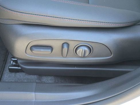 New 2026 Chevrolet Trax RS w/ Sunroof Package FWD image 12