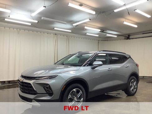 Used 2024 Chevrolet Blazer LT w/ Convenience Package image 1