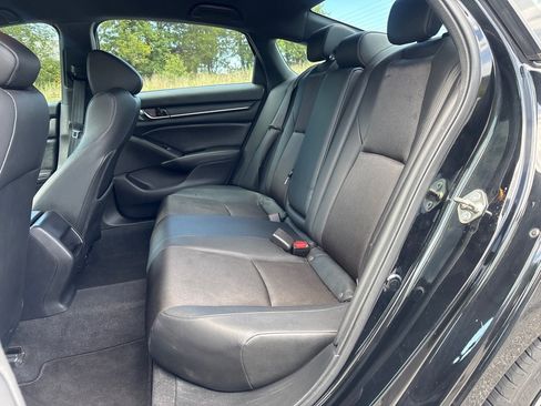 Used 2020 Honda Accord Sport image 12
