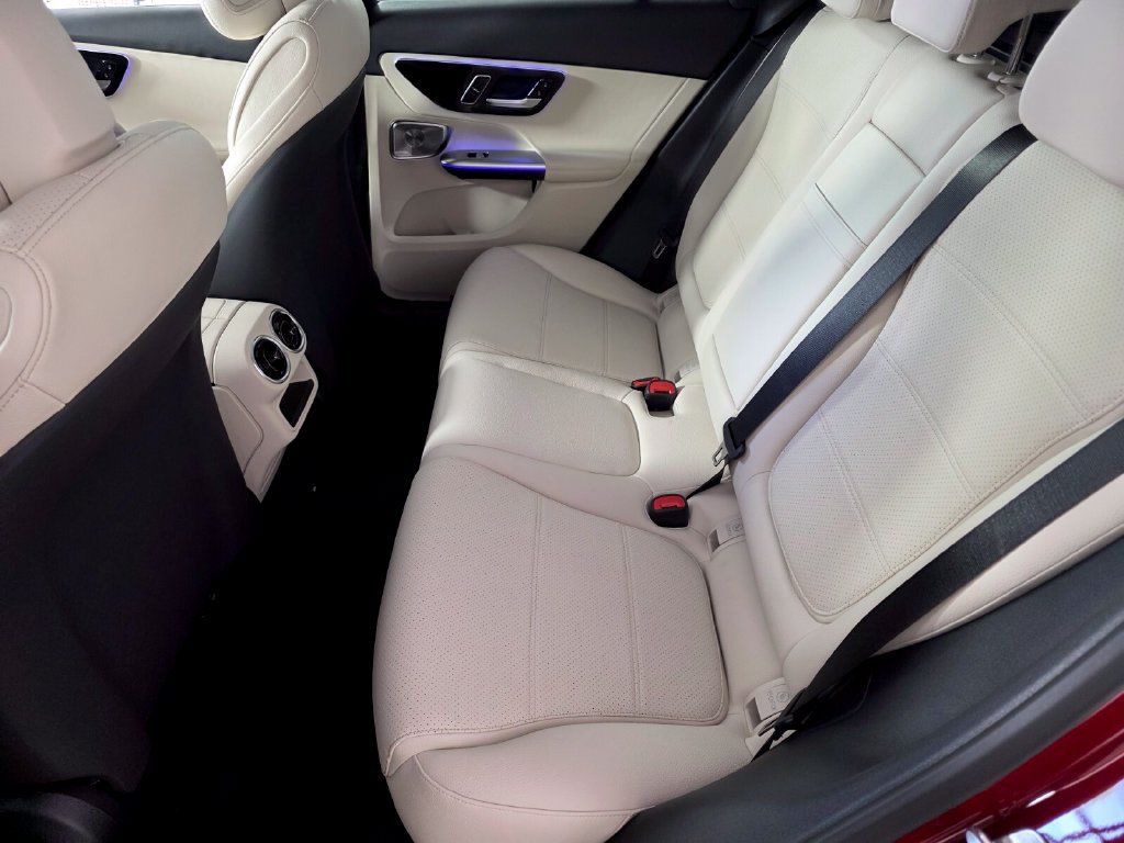 New 2027 Mercedes-Benz GLC 300 image 11