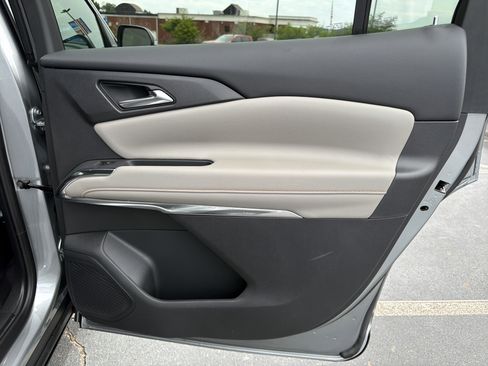 New 2026 Chevrolet Traverse LT FWD image 18