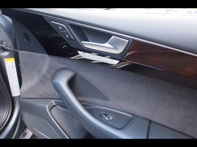 Used 2015 Audi A8 L 4.0T AWD/4WD image 13