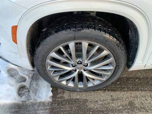 New 2026 Buick Enclave Avenir w/ Super Cruise Package image 11