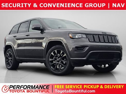 Used 2020 Jeep Grand Cherokee Altitude image 1