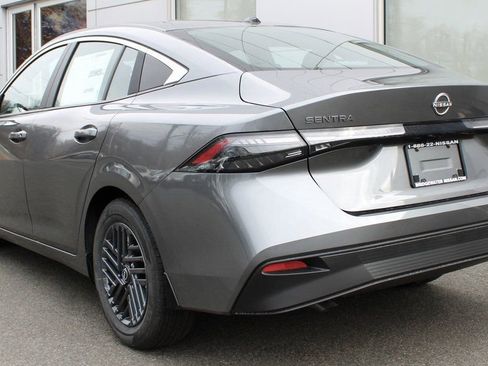 New 2026 Nissan Sentra SV w/ Floor Mat Package image 3