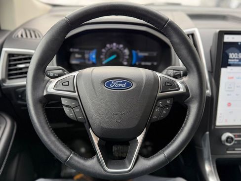 Used 2024 Ford Edge Titanium AWD/4WD image 7