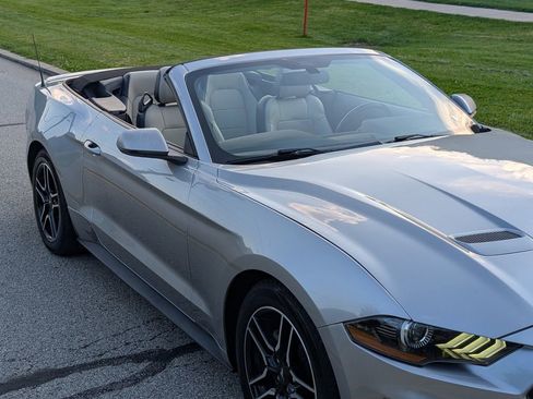 Used 2020 Ford Mustang Premium RWD image 24