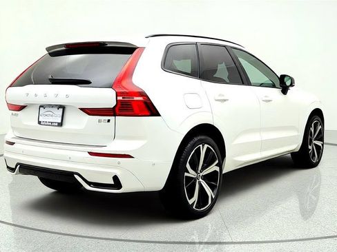 Used 2025 Volvo XC60 B5 Ultra w/ Protection Package Premier AWD/4WD image 5
