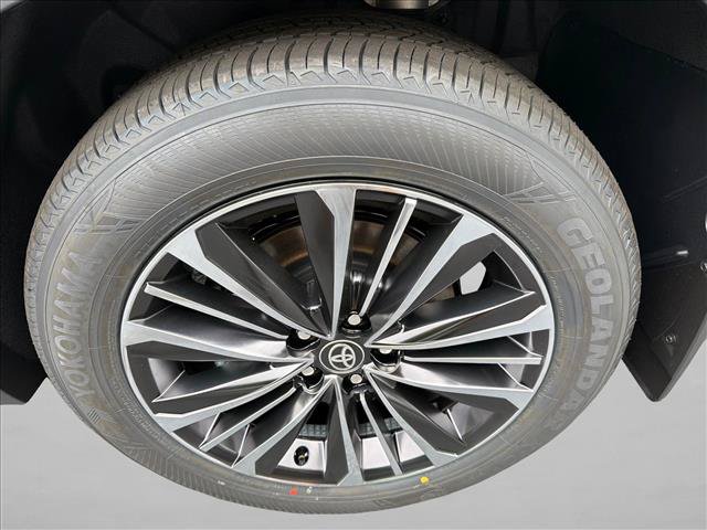 New 2026 Toyota Grand Highlander AWD Hybrid image 20